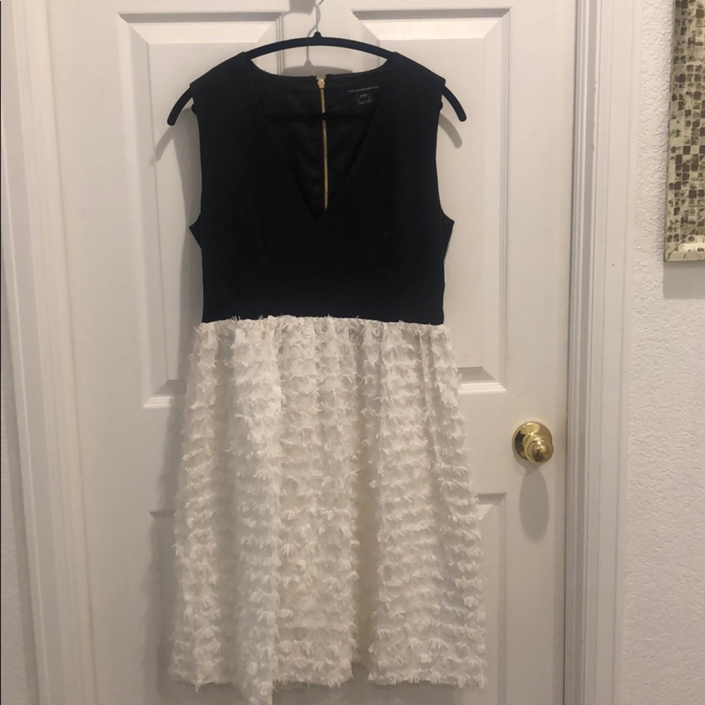 French Connection Black and White Dress- XL